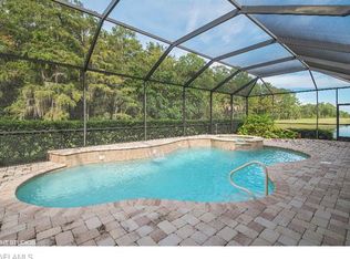 9359 Marble Stone Dr, Naples, FL 34120
