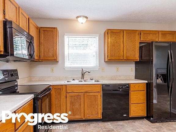 5th image of 5457 N Meadow Dr