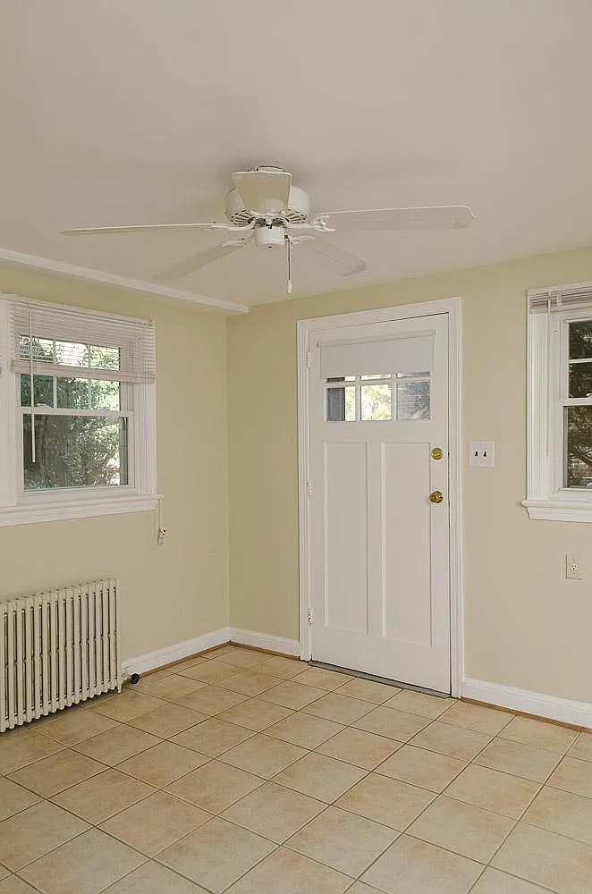 810 Jackson Ave — Photo 4