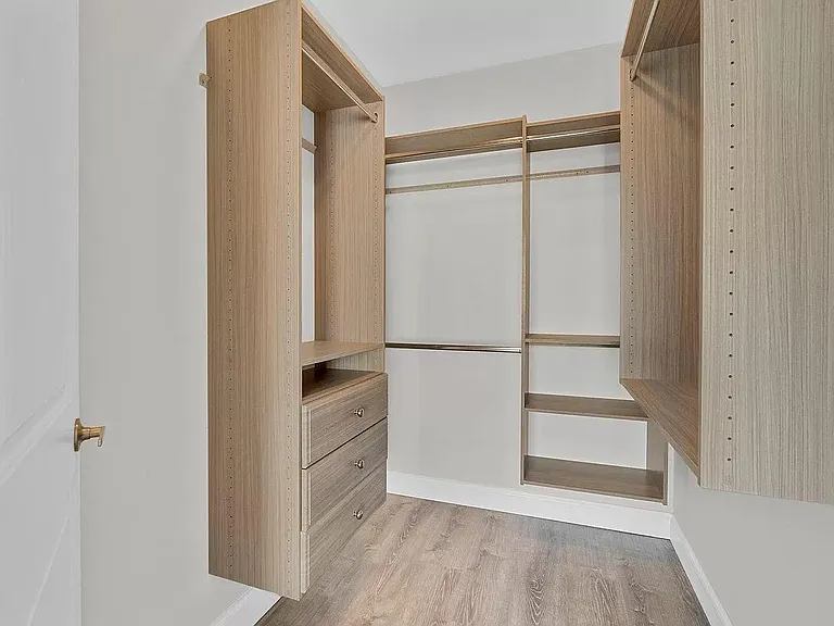 109 W Lexington St #3C — Photo 5