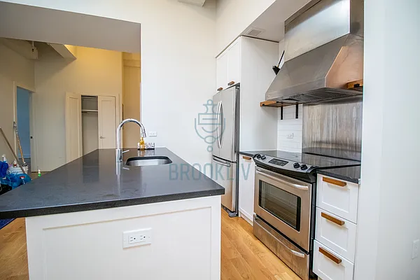 Rented by null | media 76