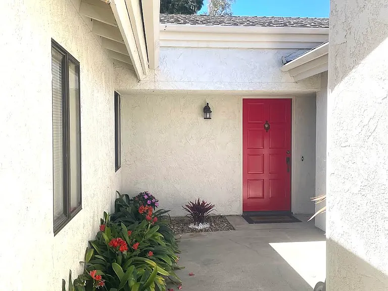 4328 Forest Oaks Dr — Photo 2