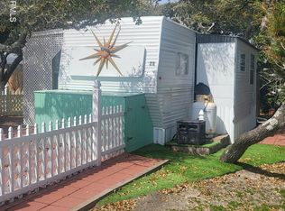 2-2 Inlet St #B, Sneads Ferry, NC 28460