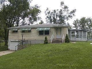 1st image of 721 Garfield St