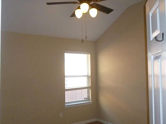 5th image of 1828 Ringtail Dr