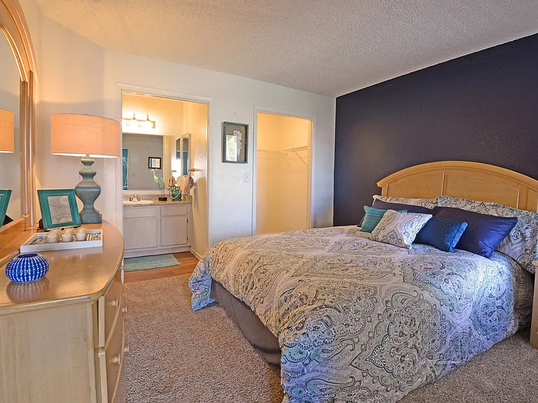 Comforable Master Bedrooms