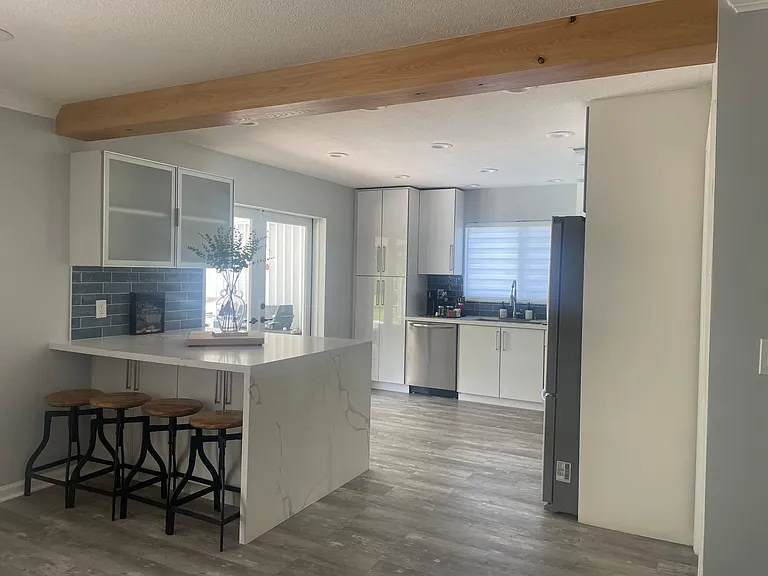 3712 Lowson Blvd — Photo 18