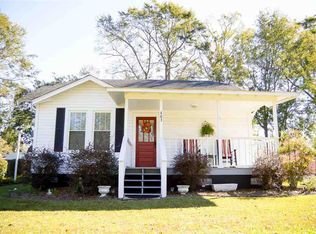 403 S Trammell St, Atmore, AL 36502