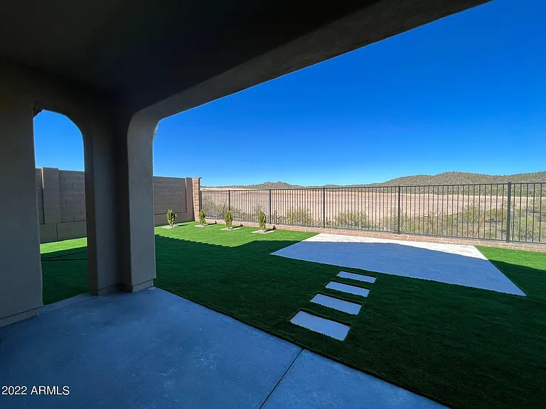 13316 W Red Range Way — Photo 17