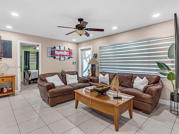 5th image of 14790 SW 285th St