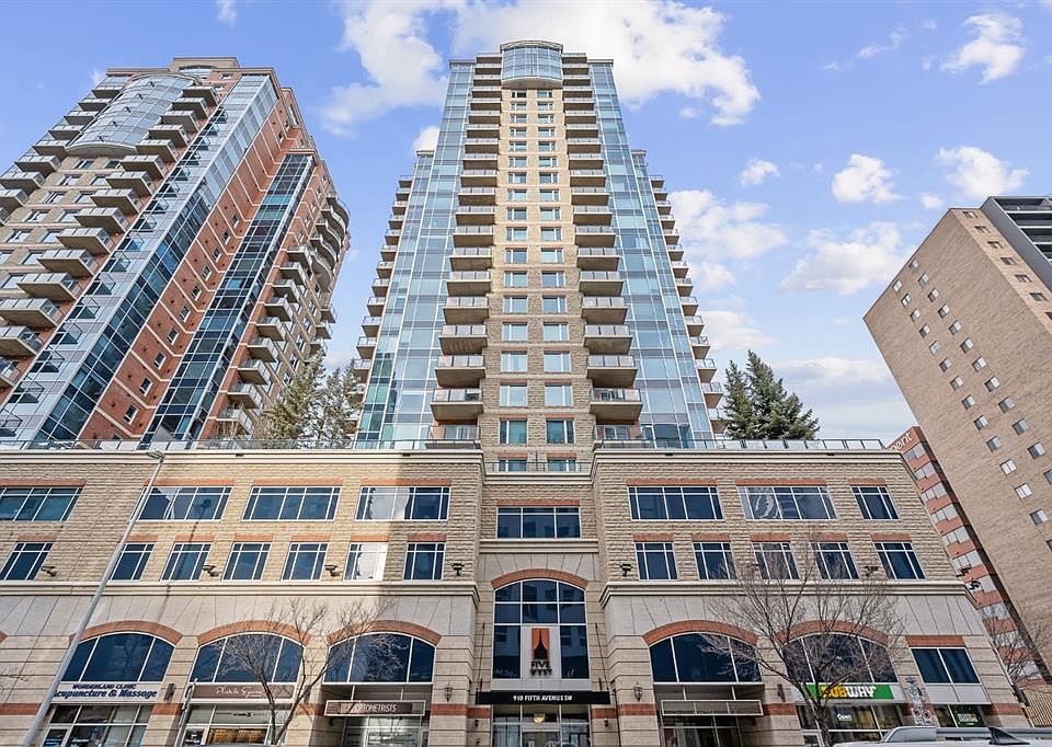 1st image of 910 N 5th Ave SW #1005
