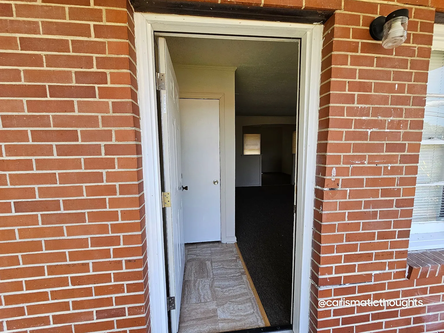 3 bed, 1189 sqft, $1,150 — Photo 3