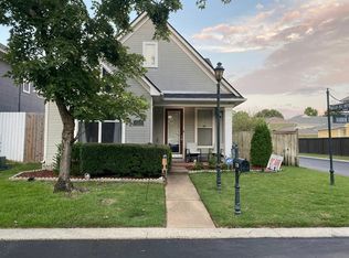 1220 Misty Isle Dr, Memphis, TN 38103