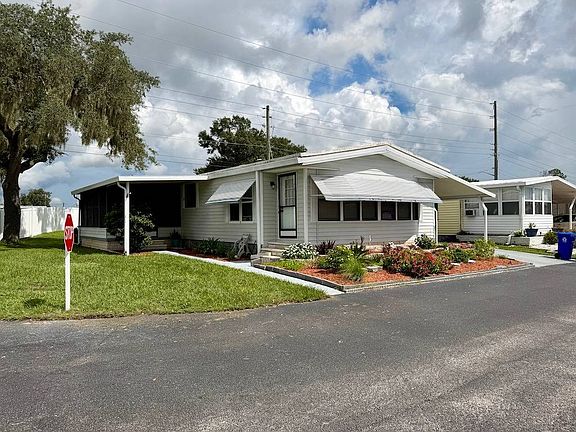 2nd image of 3137 Junction Cir