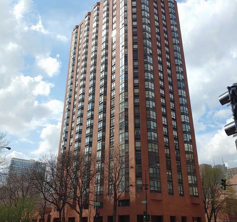 1st image of 899 S Plymouth Ct APT 1810