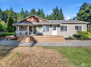 1851 NW Saenz Ln, Bremerton, WA 98311