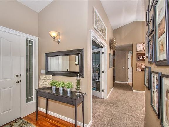 3rd image of 3509 Sunset Ave