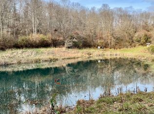 16749 Mush Run Rd, Athens, OH 45701