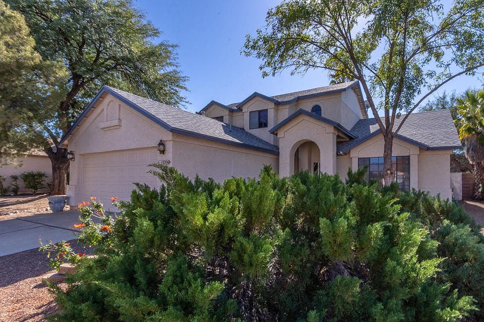 1st image of 10206 E Essex Village Dr
