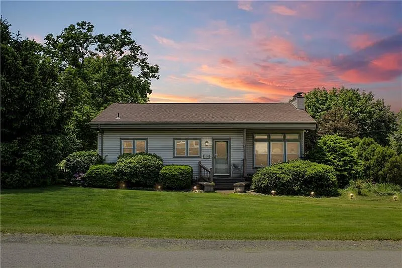 520 Melvin Dr photo 1