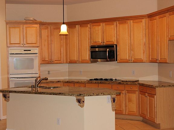 2nd image of 605 N Reseda Cir