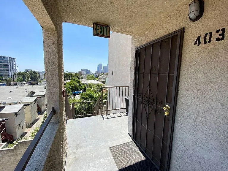 1218 W Sunset Blvd #305 — Photo 8