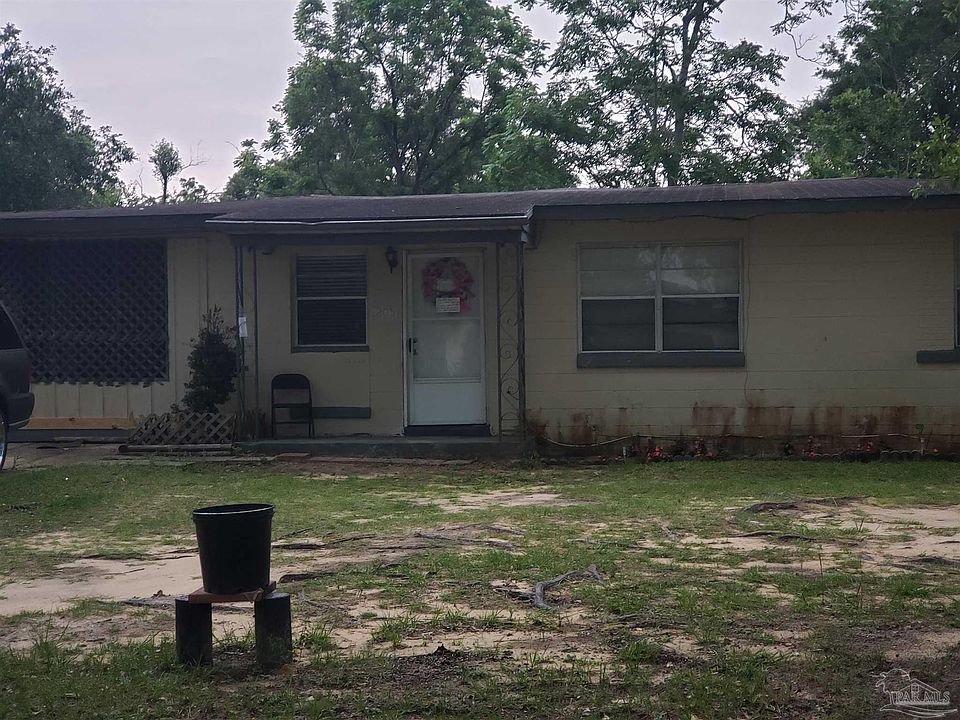 2nd image of 205 N Madison Dr