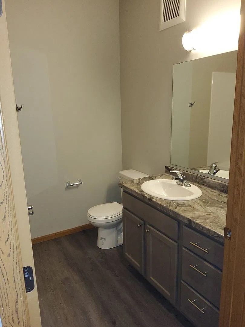 Autumn Ridge - North — Photo 3