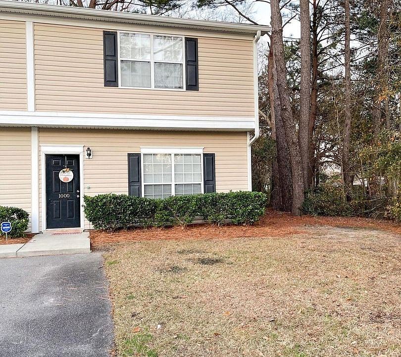 1st image of 1000 Lexi Ct