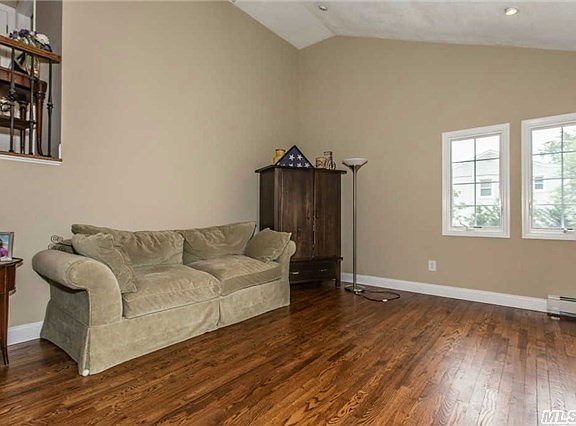 4th image of 2721 S Saint Marks Ave