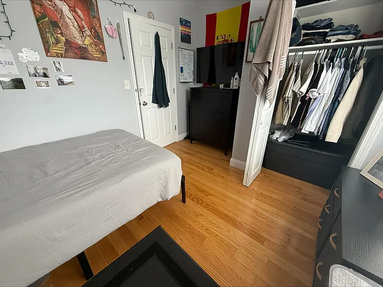 29 Waverly St #3 — Photo 10