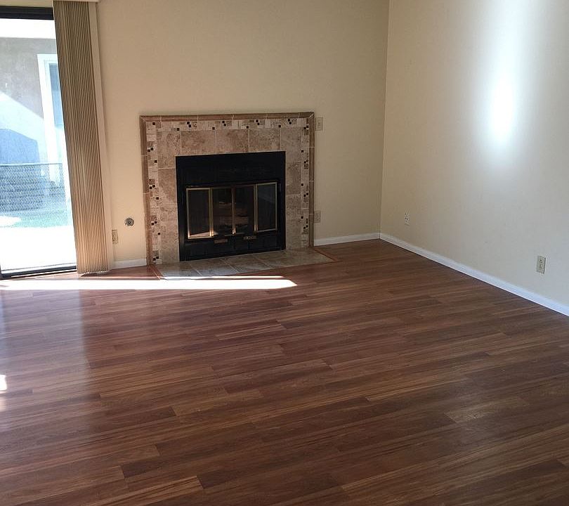 1st image of 2050A Oliver Ave