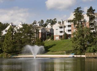 1270 Swan Lake Dr APT 306, Charlottesville, VA 22902