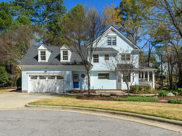 415 Fairview Rd, Apex, NC 27502