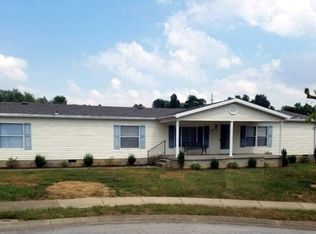 4100 Whitetail Ct, Owensboro, KY 42301