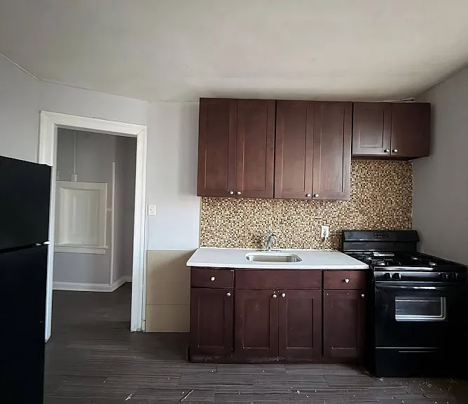 473-475 Ocean Ave #3R1 — Photo 8