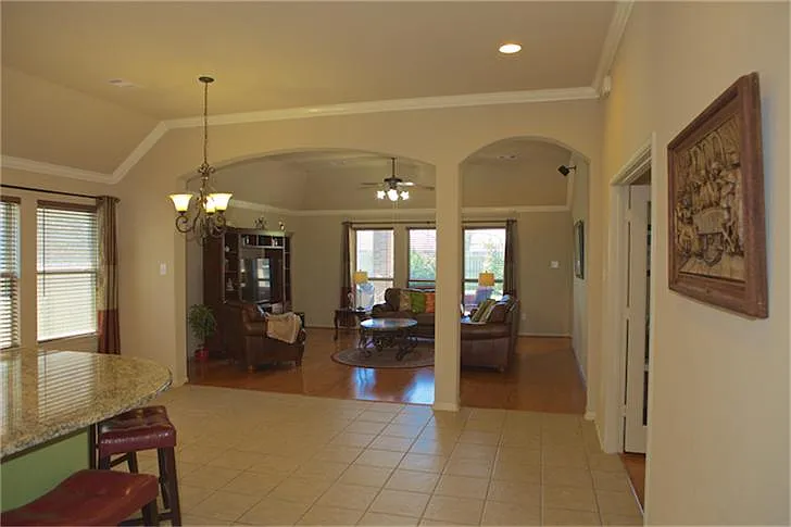 5718 Teal Grove Ln — Photo 11
