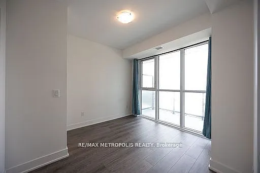 2545 Simcoe St N #412 — Photo 2