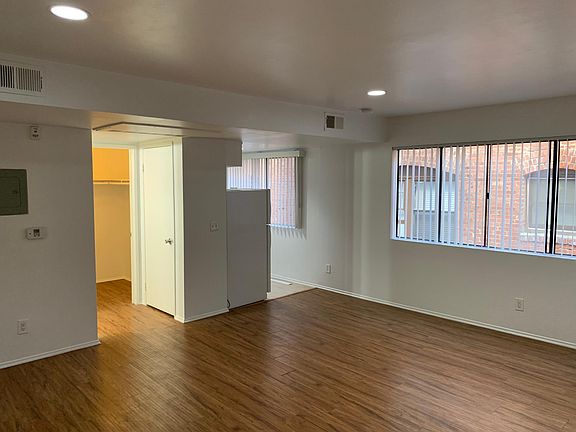 2nd image of 724 S Berendo St APT 2C