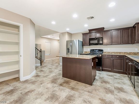5th image of 7853 Askew Pl