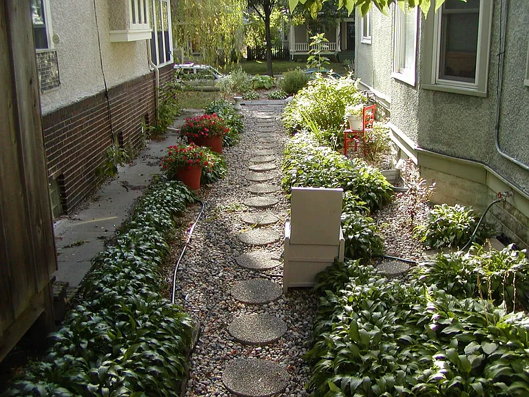 3123 James Ave S #1 — Photo 25