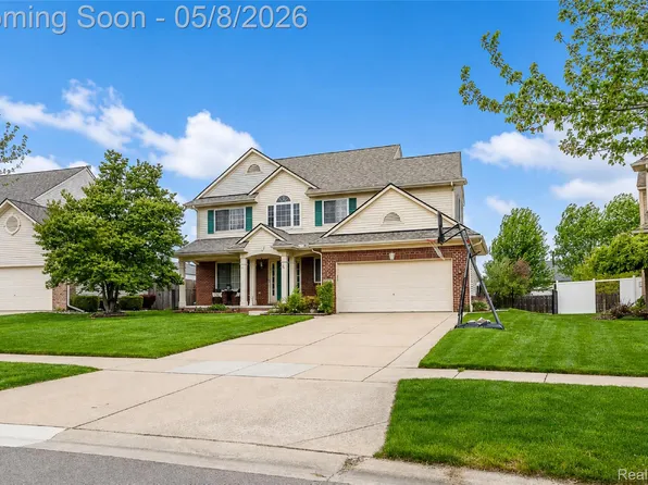 7525 Roxbury Dr, Ypsilanti, MI 48197
