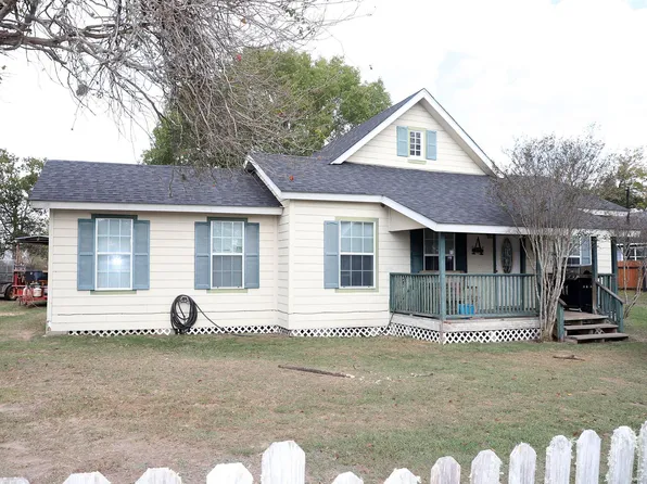 10844 Highway 159 E, Bellville, TX 77418