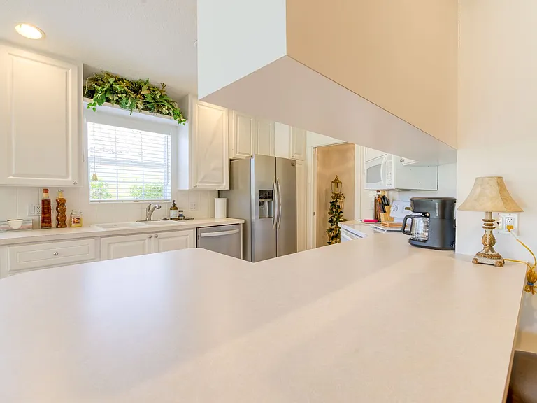 7390 Emilia Ln — Photo 6