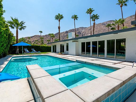 2nd image of 1270 Los Robles Dr