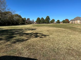 2249 N Malcolm Ln, Fayetteville, AR 72701