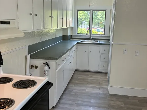 14 Glenwood St #2, Whitman, MA 02382