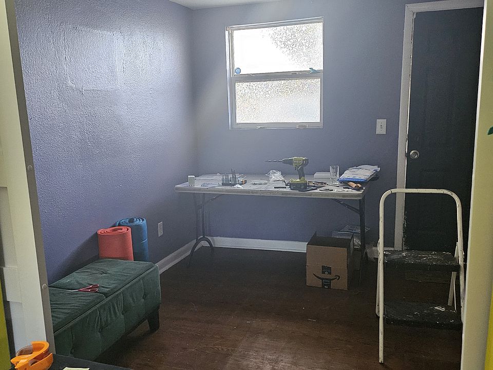 2nd image of 1752 22nd Ave N