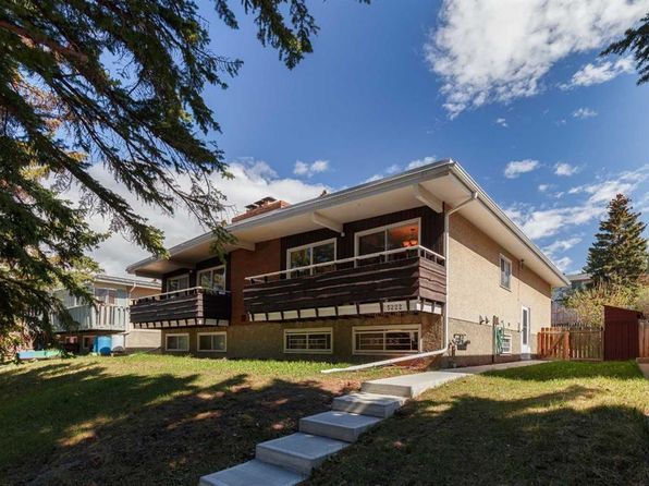 5222 SW Dalhousie Dr NW, Calgary, AB T3A 1B5