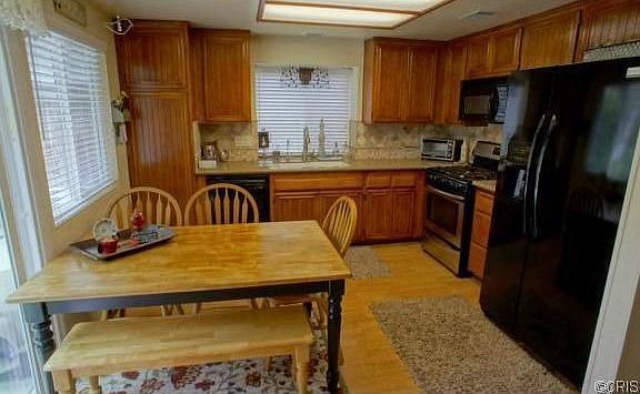 5th image of 26820 Madigan Dr